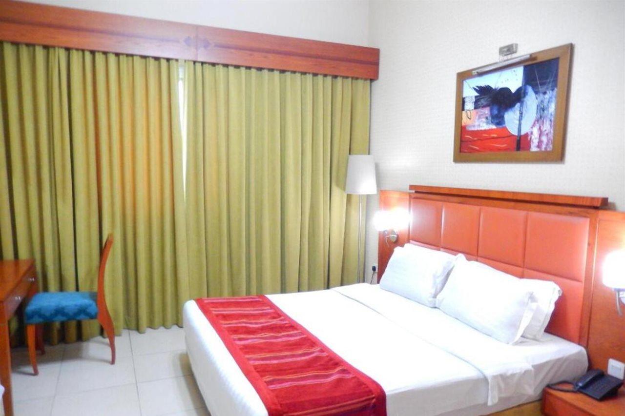 Wescott Pearl Hotel Apartments Dubai Eksteriør bilde