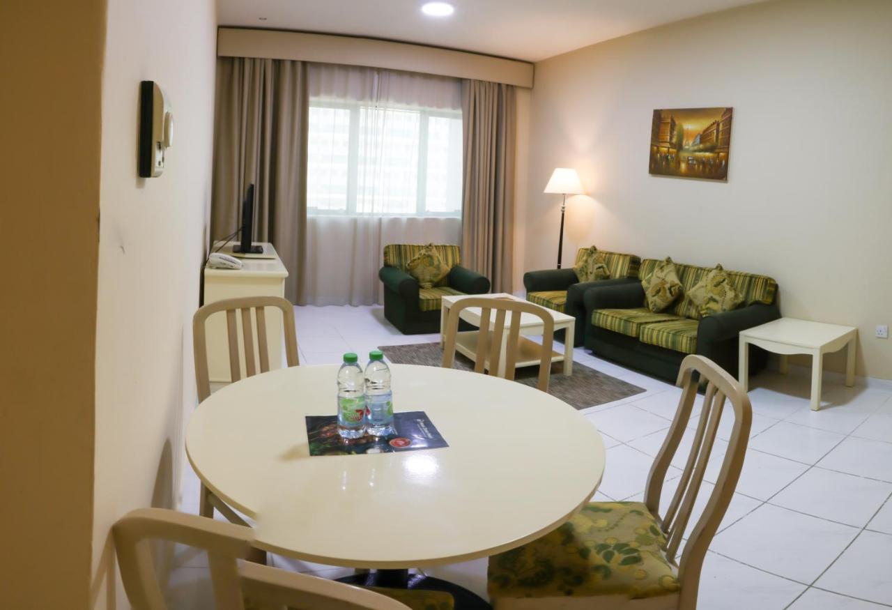 Wescott Pearl Hotel Apartments Dubai Eksteriør bilde